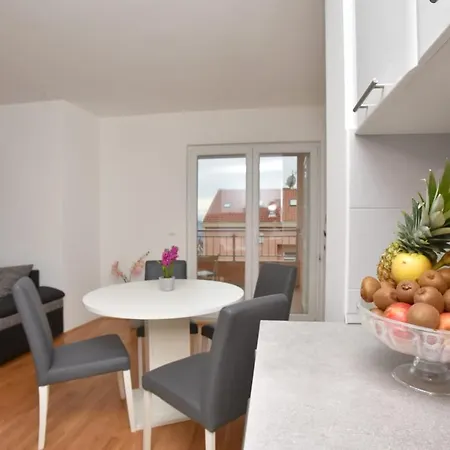 Apartament Anna A2+2 Makarska