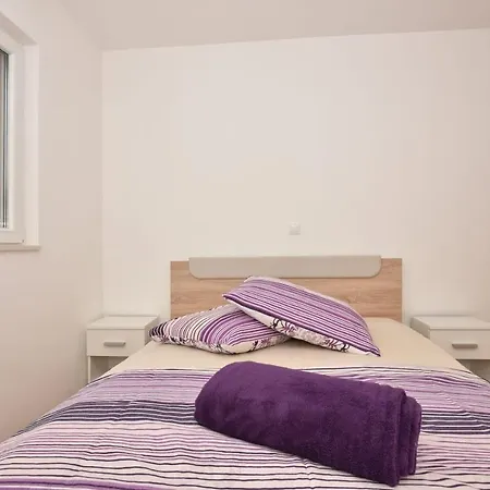 Anna A2+2 Apartament