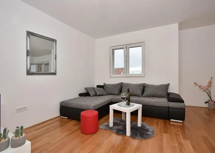 Anna A2+2 Apartament