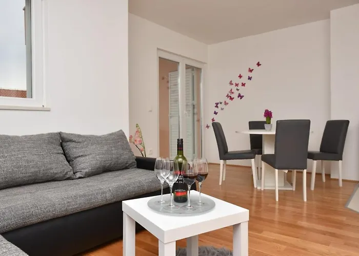 Apartament Anna A2+2 *