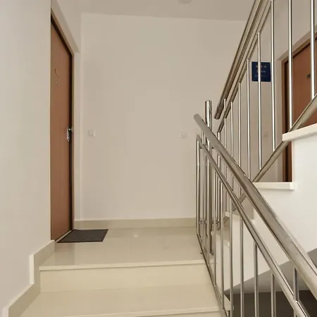 Appartement Anna A2+2 Makarska